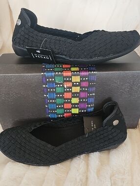 bernie mev. Black Woven Slip-On Flats